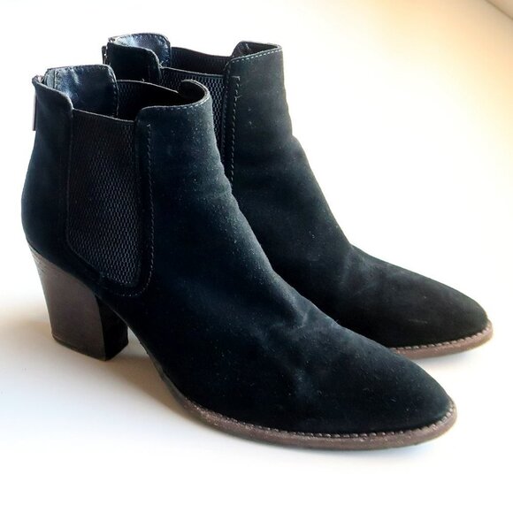 Aquatalia Black Suede Leather Block Heel Chelsea Ankle Boots / Booties Size 9.5 - Picture 15 of 16